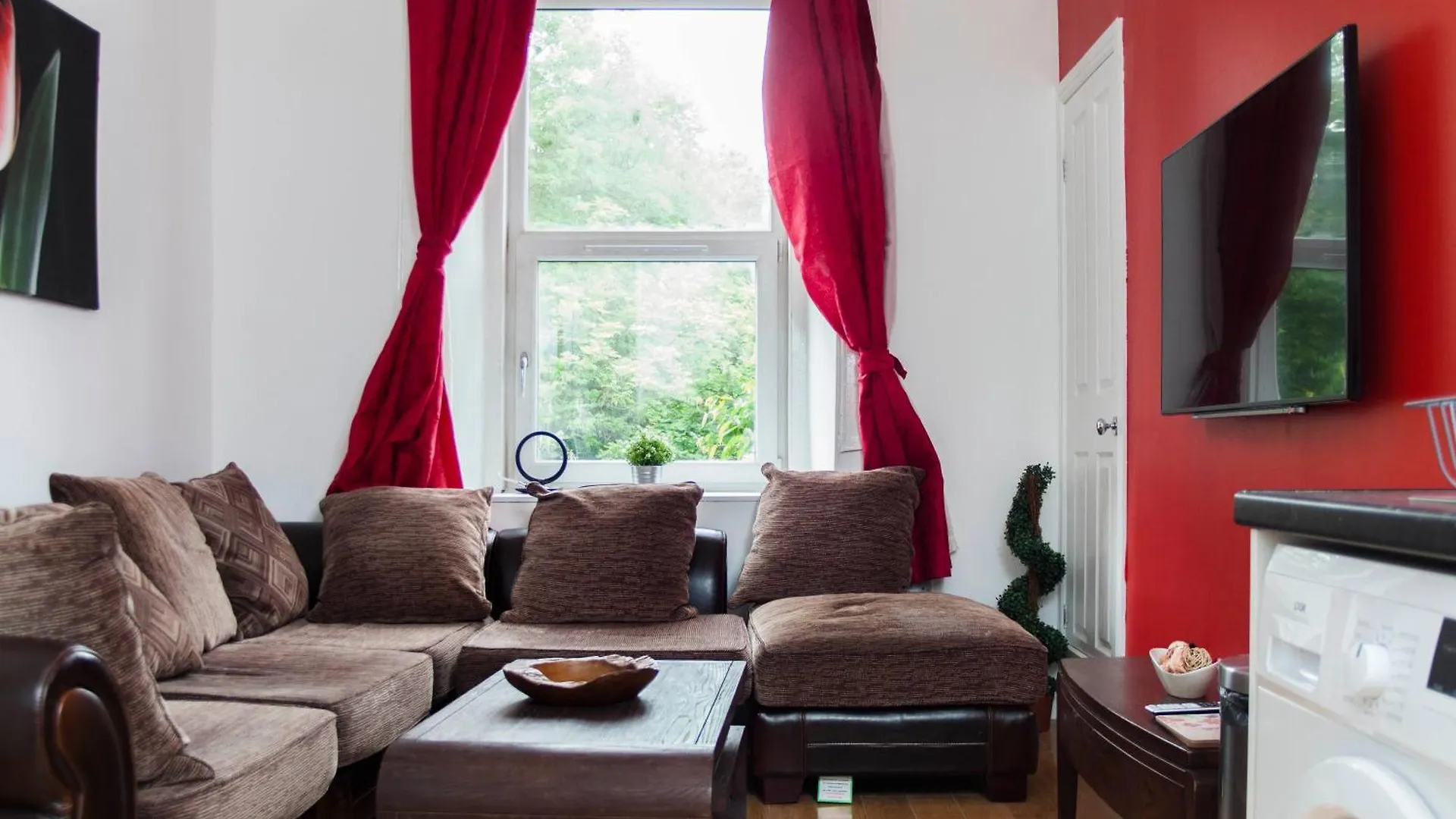 My Meadows, City Centre Apartment, Sunny&Spacious Edinburgh